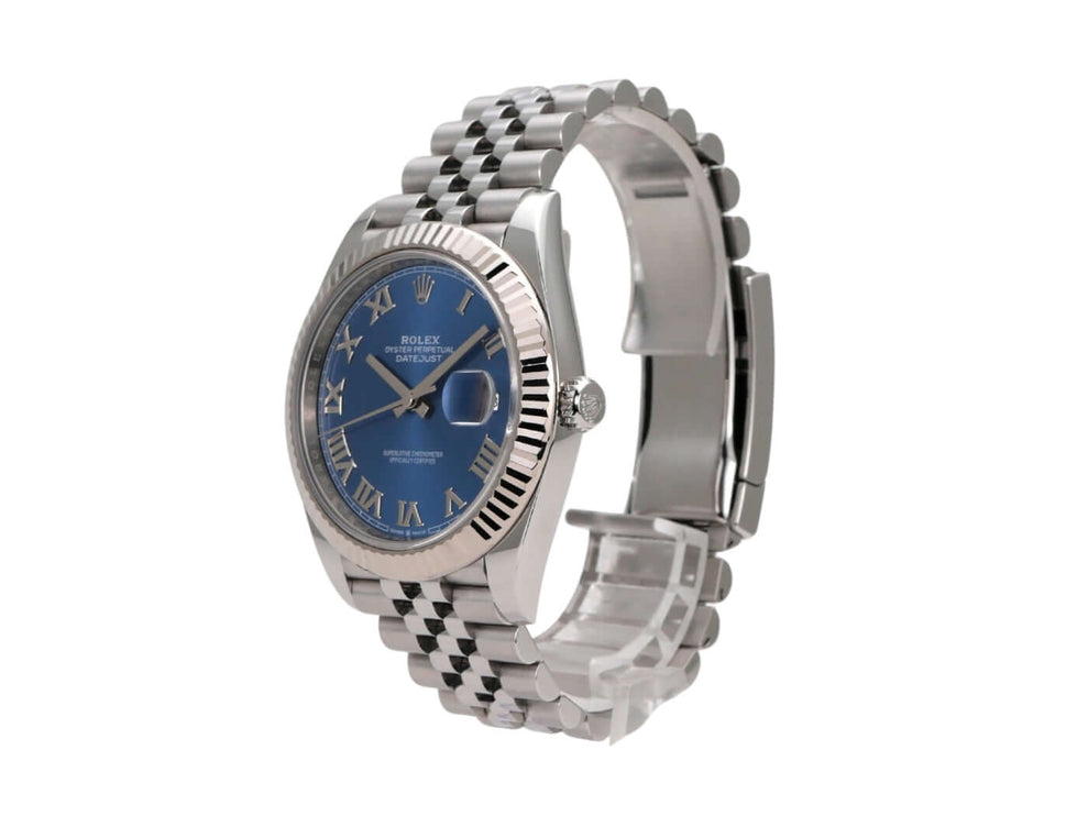 Rolex Datejust 41 Oystersteel Weißgold 126334 Blau Römisch Jubile-Band mit blauem Zifferblatt und Jubilé-Armband.