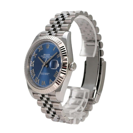 Rolex Datejust 41 Oystersteel Weißgold 126334 Blau Römisch Jubile-Band auf Edelstahlarmband mit blauem Zifferblatt