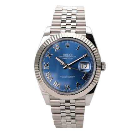 Rolex Datejust 41 Oystersteel Weißgold 126334 Blau Römisch Jubile-Band mit blauem Zifferblatt und Jubilé-Armband.
