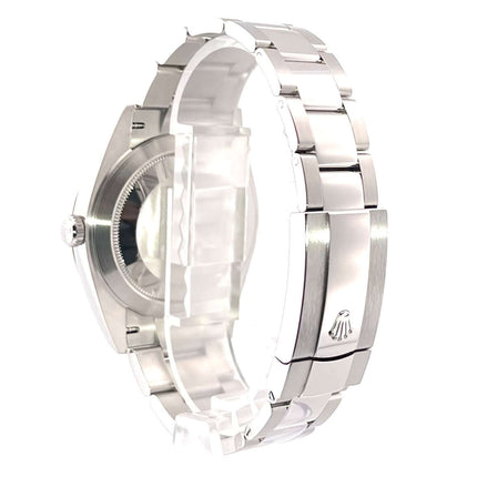 Rückansicht der Rolex Datejust 41 Edelstahl Weißgold 126334 mit Oyster-Armband und Faltschließe in Edelstahl, detailreicher Blick auf das Uhrengehäuse.