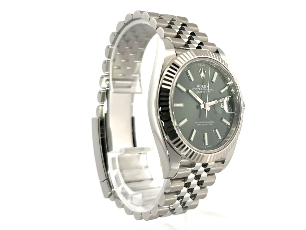Rolex Datejust 41 Edelstahl Weißgold 126334 mit mintgrünem Zifferblatt und Jubile-Armband, 41 mm Gehäusedurchmesser, Automatikuhr.