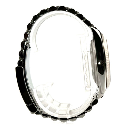 Seitenansicht Rolex Datejust 41 Edelstahl Weißgold 126334 mit Mintgrünem Zifferblatt und Jubile-Band