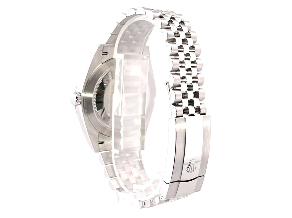 Rückansicht der Rolex Datejust 41 Edelstahl Weißgold 126334, zeigt poliertes und satiniertes Edelstahlgehäuse und Jubile-Armband mit Faltschließe