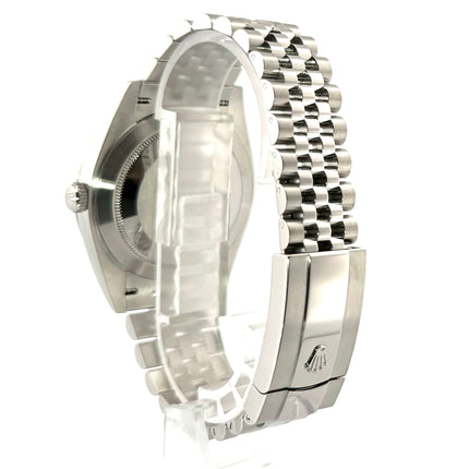 Rückansicht der Rolex Datejust 41 Ref. 126334 mit Edelstahl- und Weißgold-Jubile-Armband und Faltschließe