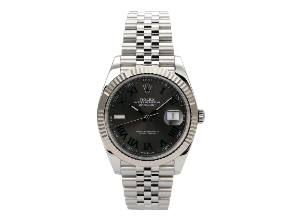 Rolex Datejust 41 Edelstahl Weißgold 126334 Rhodium Römisch Jubile-Band mit schwarzem Zifferblatt und Jubilé-Armband.