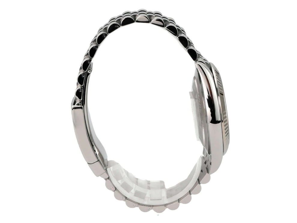 Rolex Datejust 41 Edelstahl Weißgold 126334 Rhodium Römisch Jubile-Band seitliche Ansicht des Armbands.