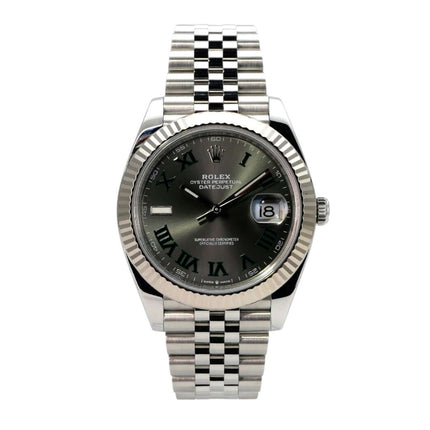 Rolex Datejust 41 Edelstahl Weißgold 126334 Rhodium Römisch Jubile-Band mit rhodiumfarbenem Zifferblatt und Jubile-Armband.