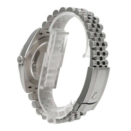 Rolex Datejust 41 Edelstahl Weißgold 126334 Rhodium Römisch Jubile-Band seitliche Ansicht mit Jubilee-Armband und Edelstahlgehäuse.
