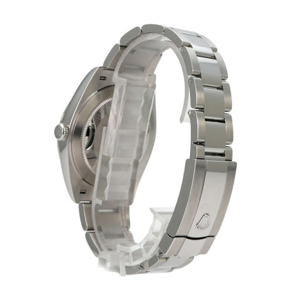 Rolex Datejust 41 Edelstahl Weißgold 126334 Weiß—Seitenansicht des polierten Edelstahlarmbands und Gehäuses.