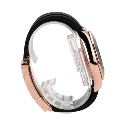 Rolex Daytona Everose-Gold 126515LN Schwarz Diamant Oysterflex seitliche Ansicht der Uhr mit schwarzem Armband