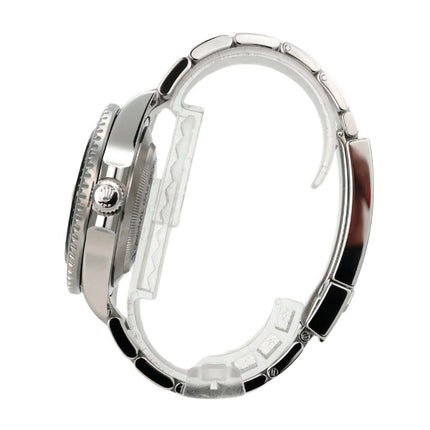 Rolex Sea-Dweller Ref. 126600 seitliche Ansicht des Gehäuses und Armbands im Detail