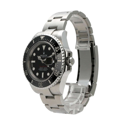 Rolex Sea-Dweller Ref. 126600 mit schwarzem Zifferblatt und Edelstahlarmband, 43 mm Durchmesser, Automatikwerk.
