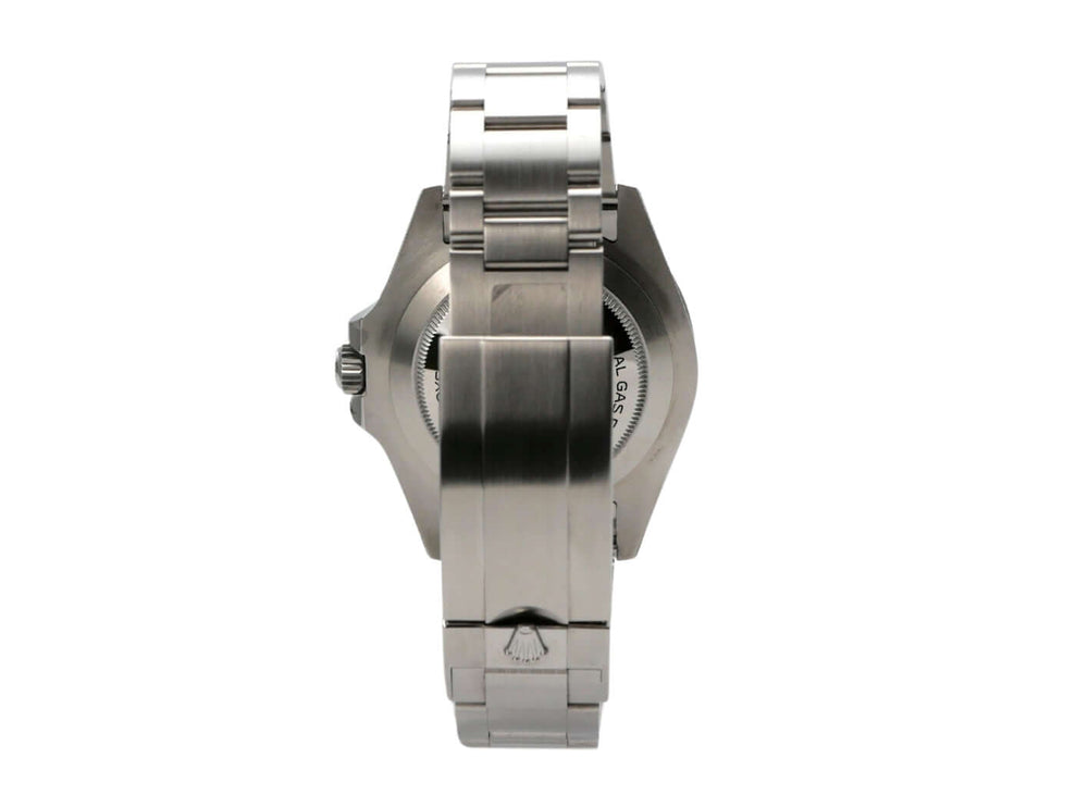 Seitenansicht des Rolex Sea-Dweller Ref. 126600 mit Edelstahlarmband und geschlossener Sicherheitsfaltschließe.
