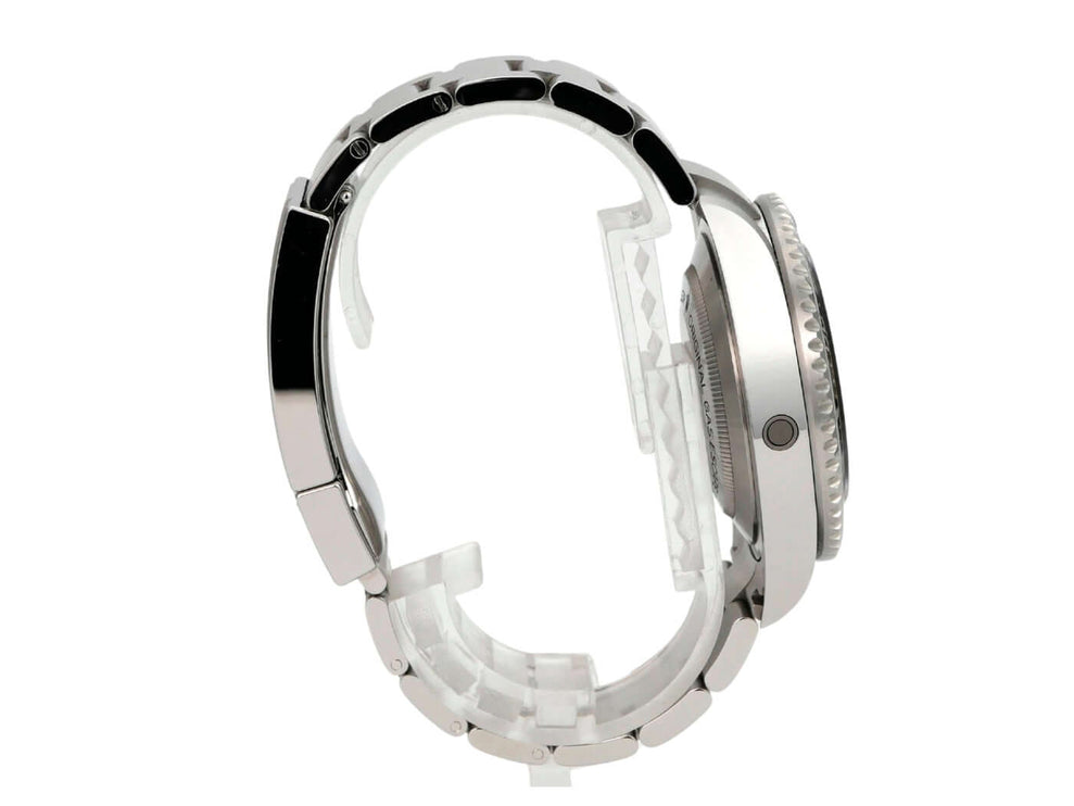 Rolex Sea-Dweller Ref. 126600 aus 2023, Edelstahlgehäuse und Oyster-Armband in Seitenansicht