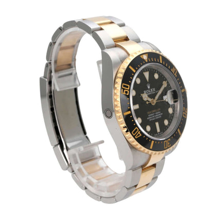 Rolex Sea-Dweller 4000 Ref. 126603, Edelstahl/Gelbgold Armbanduhr mit schwarzem Zifferblatt, 43 mm Gehäuse.