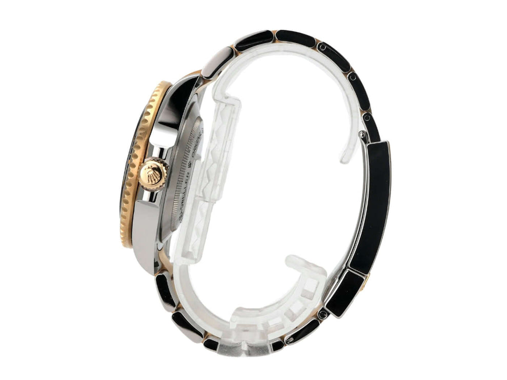 Rolex Sea-Dweller 4000 Ref. 126603 seitliche Ansicht mit Edelstahl- und Gelbgold-Armband.