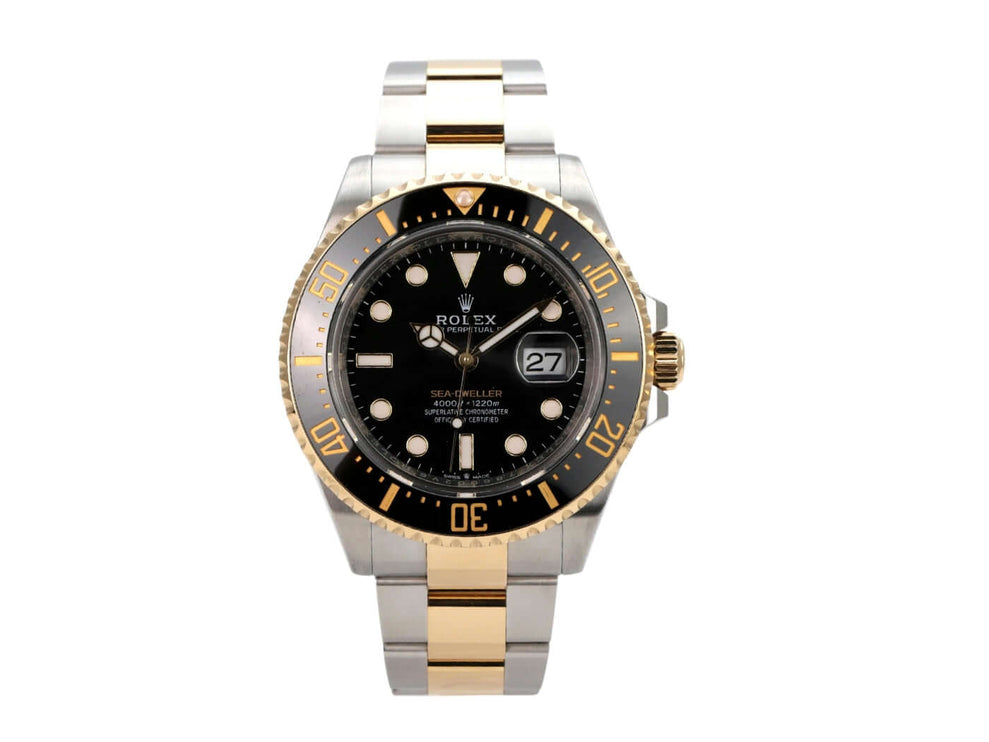 Rolex Sea-Dweller 4000 Ref. 126603 mit Edelstahl- und Gelbgold-Gehäuse, schwarzem Zifferblatt und Leuchtindizes.