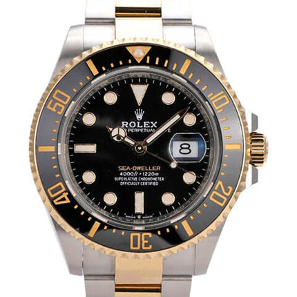 Rolex Sea-Dweller 4000 Ref. 126603 in Edelstahl und Gelbgold mit schwarzem Zifferblatt und automatischem Uhrwerk.