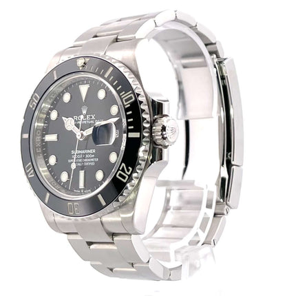 Rolex Submariner Date 126610LN aus Edelstahl mit schwarzem Zifferblatt und Keramiklünette, Automatik-Uhrwerk, 41 mm Gehäuse, 2020.