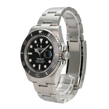 Rolex Submariner Date 126610LN aus 2020 mit schwarzem Zifferblatt, Edelstahlgehäuse und Oyster-Armband