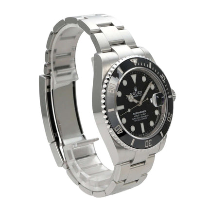 Rolex Submariner Date 126610LN Edelstahlarmband und schwarzes Zifferblatt, Gehäusedurchmesser 41 mm.