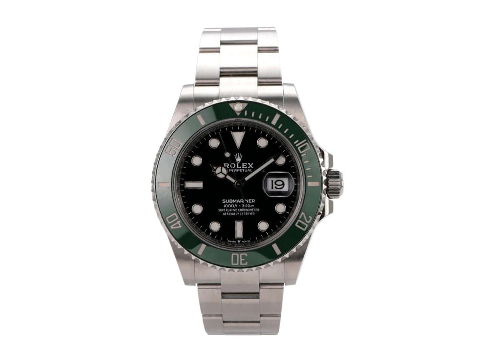 Rolex Submariner Date Edelstahl 126610LV mit schwarzem Zifferblatt und grüner Keramiklünette, 41 mm Gehäuse, 2020 Modell.