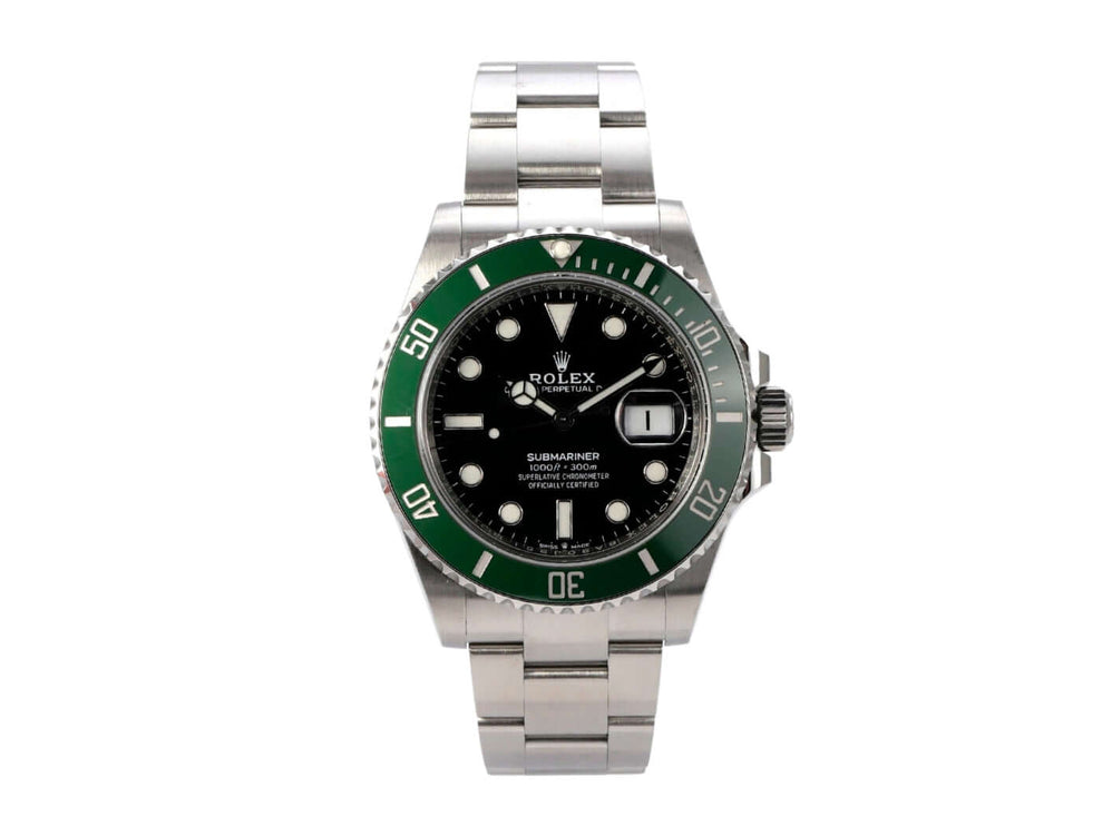 Rolex Submariner Date Edelstahl 126610LV mit schwarzem Zifferblatt und grüner Lünette, 41 mm Gehäuse.