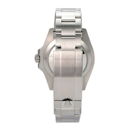 Rolex Submariner Date Edelstahl 126610LV Rückansicht des Uhrengehäuses und Armbands aus Edelstahl.