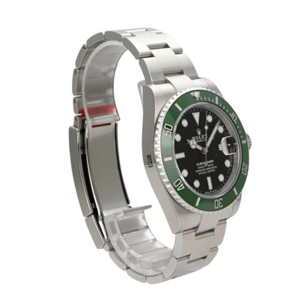 Rolex Submariner Date 126610LV mit grünem Keramikring und schwarzem Zifferblatt, Edelstahlarmband, 41 mm Gehäuse.