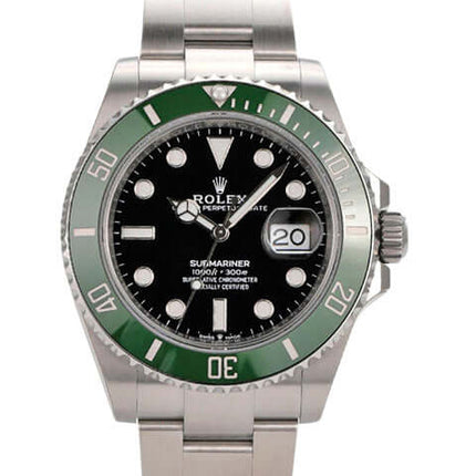Rolex Submariner Date 126610LV mit schwarzem Zifferblatt und grüner Keramik-Lünette, Edelstahlarmband, 41 mm Durchmesser.
