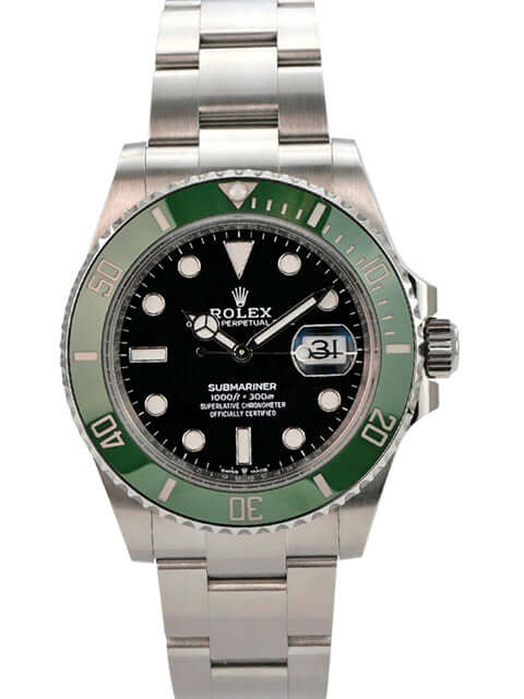 Seitenansicht der Rolex Submariner Date 126610LV mit grünem Keramikrings und poliertem Gehäuse.