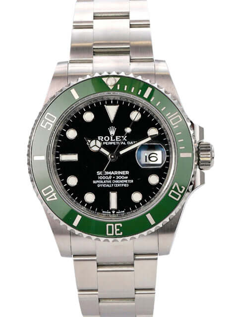 Rolex Submariner Date Edelstahl Ref. 126610LV mit schwarzem Zifferblatt und grüner Keramiklünette.
