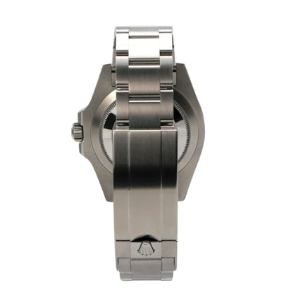 Rolex Submariner Date Edelstahl Ref. 126610LV, Rückseite mit Oyster Armband und Sicherheitsfaltschließe.