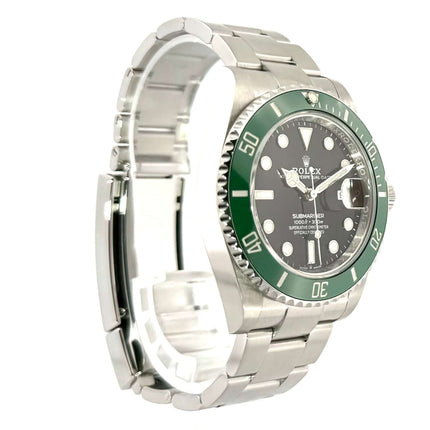 Rolex Submariner Date Edelstahl 126610LV mit grünem Keramiklünet, Edelstahlgehäuse und -armband, schwarze Zifferblatt, aus 09-2021, Automatikwerk