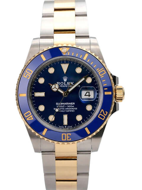 Rolex Submariner Date 41 Edelstahl Gelbgold 126613LB mit blauem Zifferblatt und drehbarer Lünette.