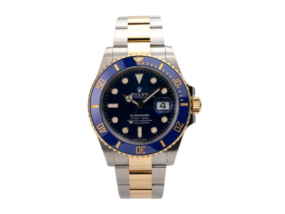 Rolex Submariner Date 41 Edelstahl Gelbgold 126613LB mit blauem Zifferblatt und drehbarer Lünette.