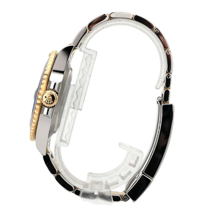 Rolex Submariner Date 41 Edelstahl Gelbgold 126613LB seitliche Ansicht des Armbands und Gehäuses
