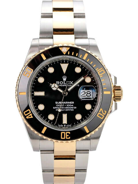 Rolex Submariner Date 41 Edelstahl Gelbgold 126613LN mit schwarzem Zifferblatt und 18 Karat Gelbgold Lünette.