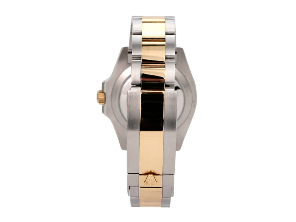 Rolex Submariner Date 41 Edelstahl Gelbgold 126613LN seitliche Ansicht des Armbands in Edelstahl und Gelbgold.