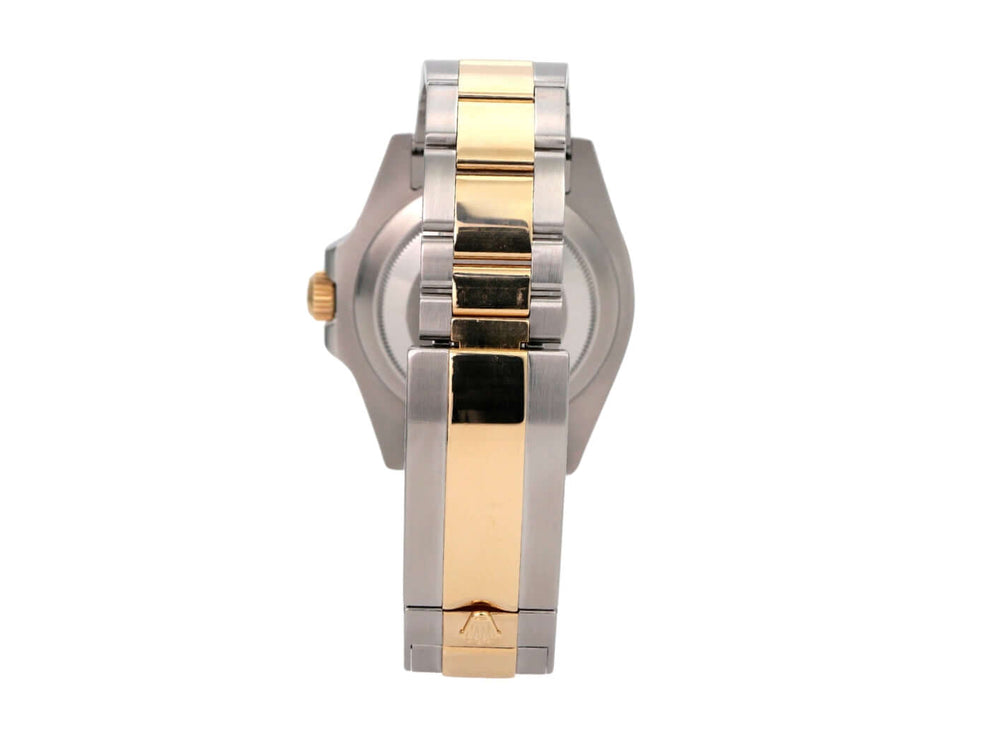 Rolex Submariner Date 41 Edelstahl Gelbgold 126613LN seitliche Ansicht des Armbands mit Edelstahl und Gelbgold.