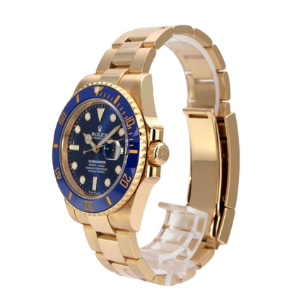 Rolex Submariner Date 41 Gelbgold 126618LB mit blauem Zifferblatt und 18 Karat Gelbgold Gehäuse.