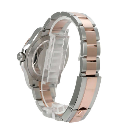 Rolex Yacht-Master 40 Oystersteel Everose-Gold 126621 Schoko Armband aus Everose-Gold und Edelstahl, poliert und satiniert.