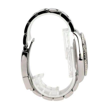 Rolex Yacht-Master 40 Oystersteel Platin 126622 Blau seitliche Ansicht mit Edelstahlband und Platinlünette