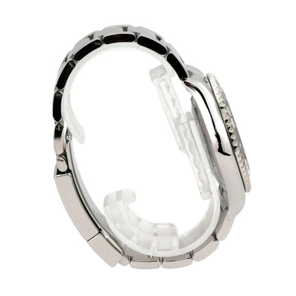 Seitenansicht der Rolex Yacht-Master 40 Oystersteel Platin 126622 Blau mit poliertem Edelstahlband