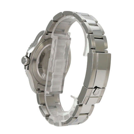 Rolex Yacht-Master 40 Oystersteel Platin 126622 Blau seitliche Ansicht mit Edelstahlarmband