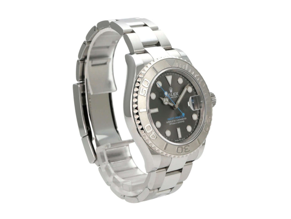 Rolex Yacht-Master 40 Oystersteel Platin 126622 Rhodium mit poliertem Edelstahlarmband und rhodiumfarbenem Zifferblatt.