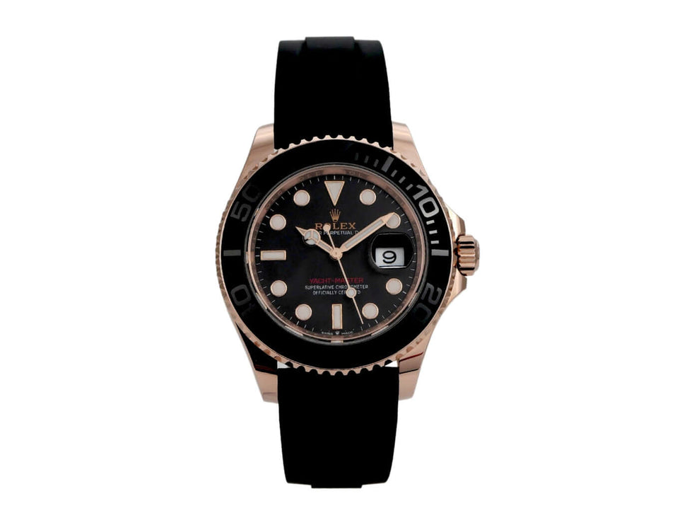 Rolex Yacht-Master 40 Everose-Gold 126655 mit schwarzem Zifferblatt und Kautschukband, elegant und sportlich.