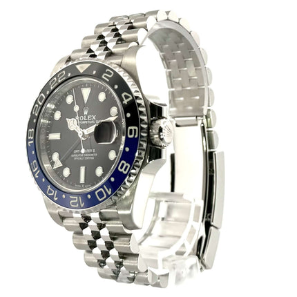 Rolex GMT-Master II Edelstahl 126710BLNR, 40 mm poliertes Edelstahlgehäuse, blau/schwarze Keramik-Lünette, Jubiläumsarmband, schwarzes Zifferblatt