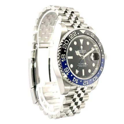 Rolex GMT Master II Edelstahl 126710BLNR mit blau/schwarzer Lünette, Edelstahl Gehäuse, Jubiläumsarmband, schwarzes Zifferblatt, 40 mm Gehäusedurchmesser