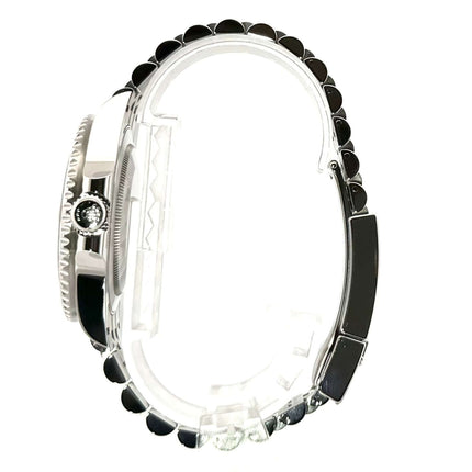 Rolex GMT Master II Edelstahl Ref. 126710BLNR Seitansicht, poliertes und satiniertes Gehäuse, schwarze Lünette, Jubile-Edelstahlarmband